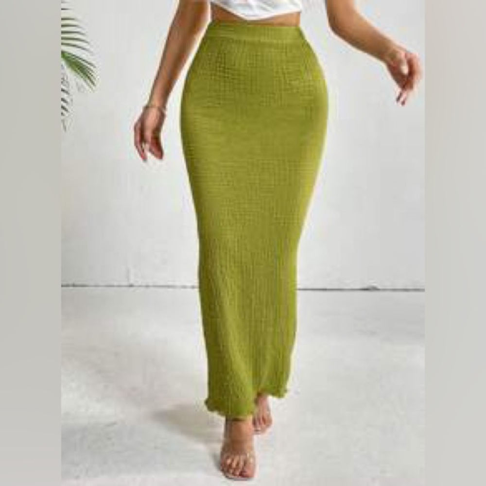 New green midi skirt size small